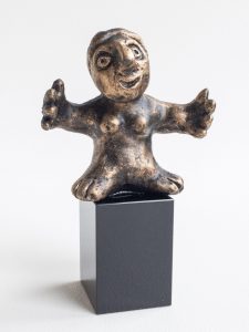 den alsidige tin patineret figur 5 225x300 - APC_1613