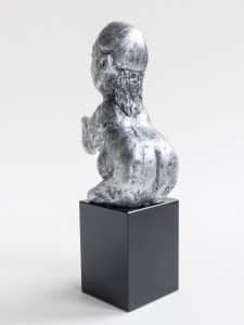 den kunstneriske tin patineret figur 1 225x300 - APC_1608