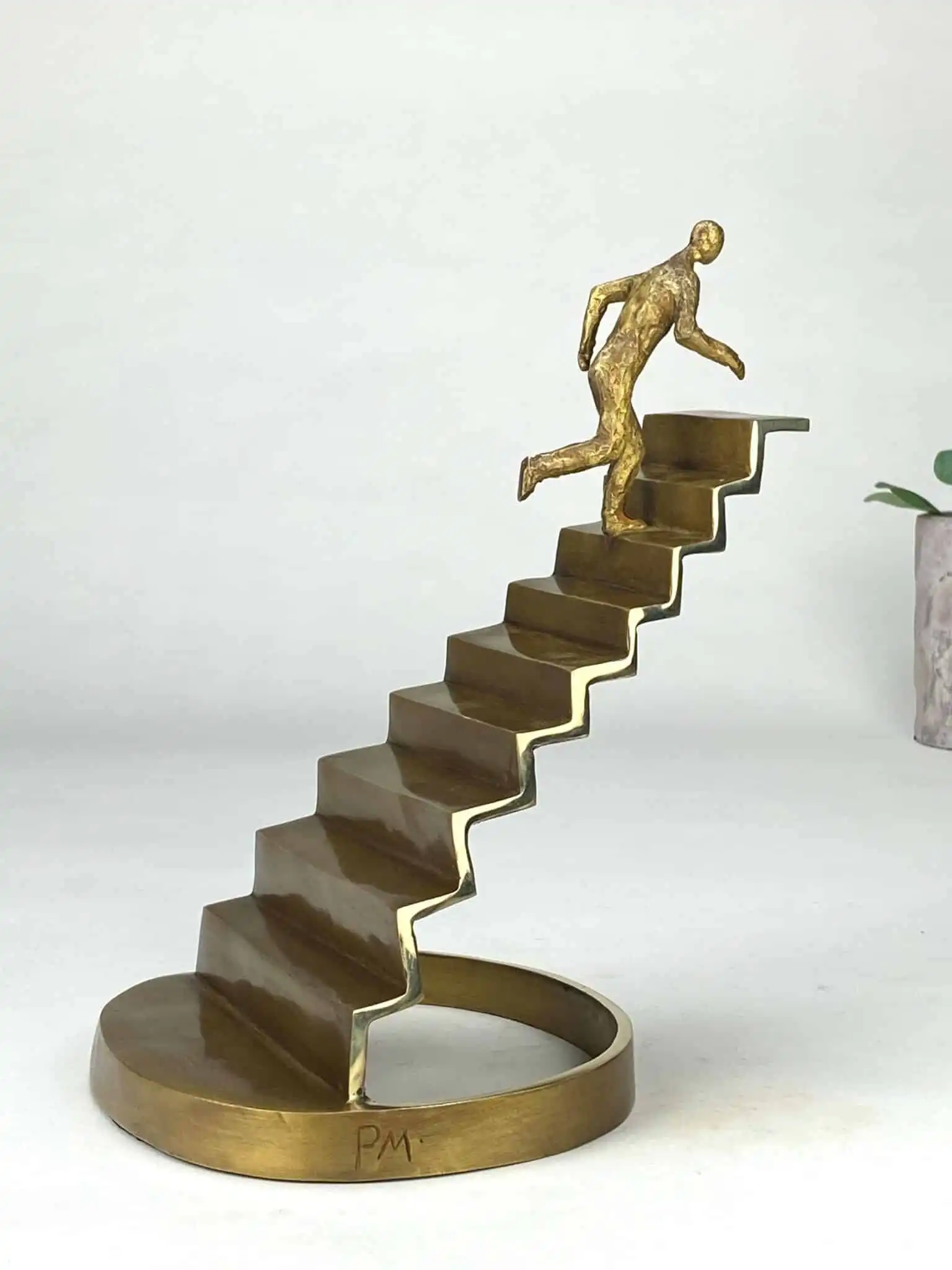 Vejen til succes bronzeskulptur (målrettethed og viljestyrke)
