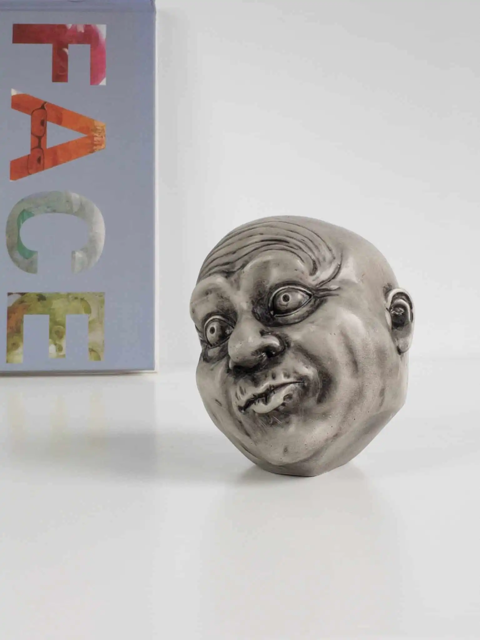 Mood Collection 3 skulptur med sokkel (humør)
