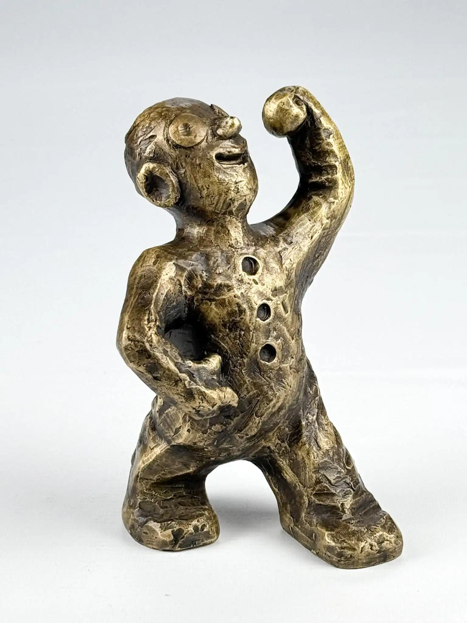 Fighteren - bronzeskulptur (styrke og vilje)