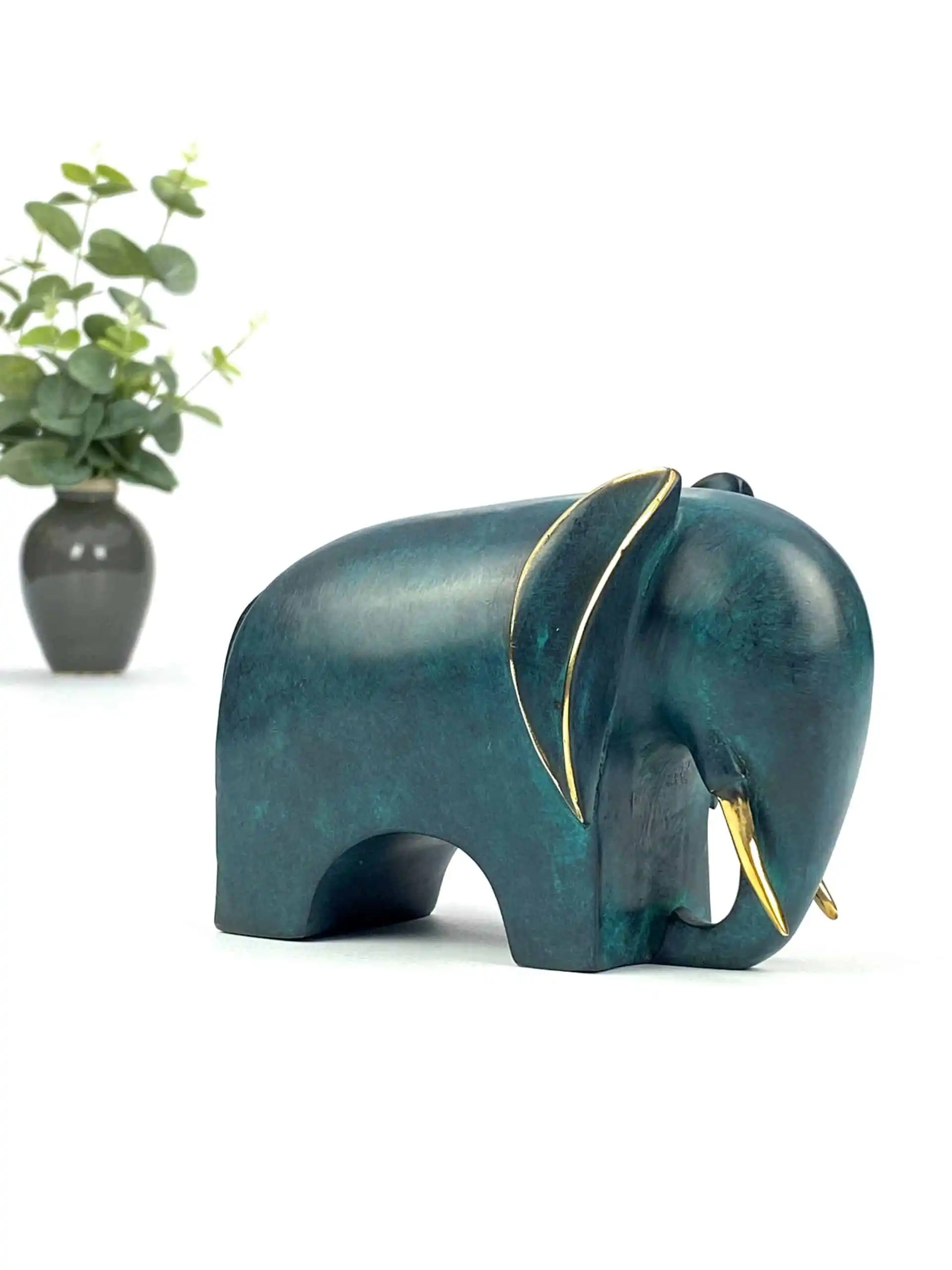 Elefant bronzeskulptur med elefant (styrke og visdom)