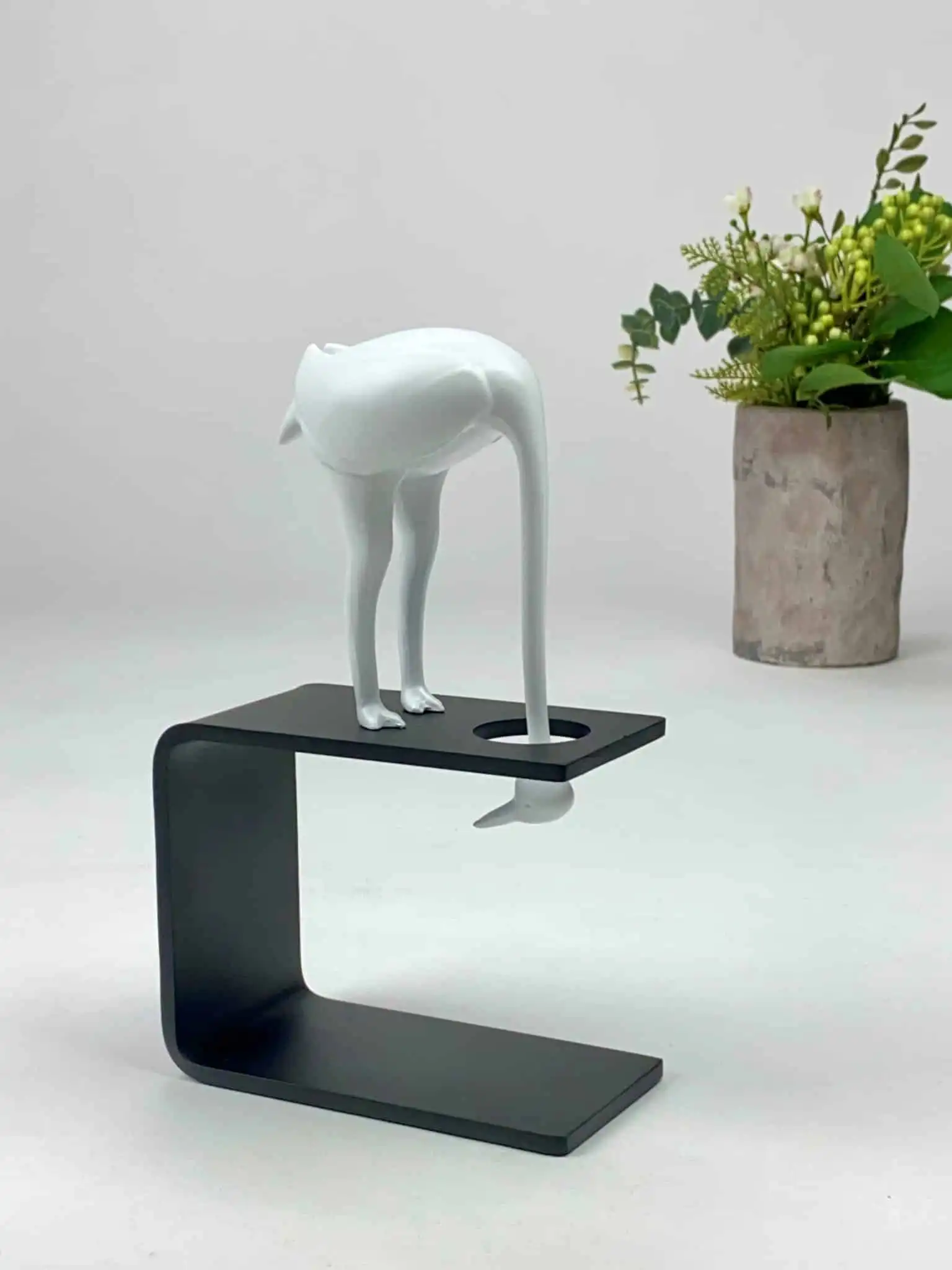 UPS, vi har alle lov at fejle skulptur (humor)