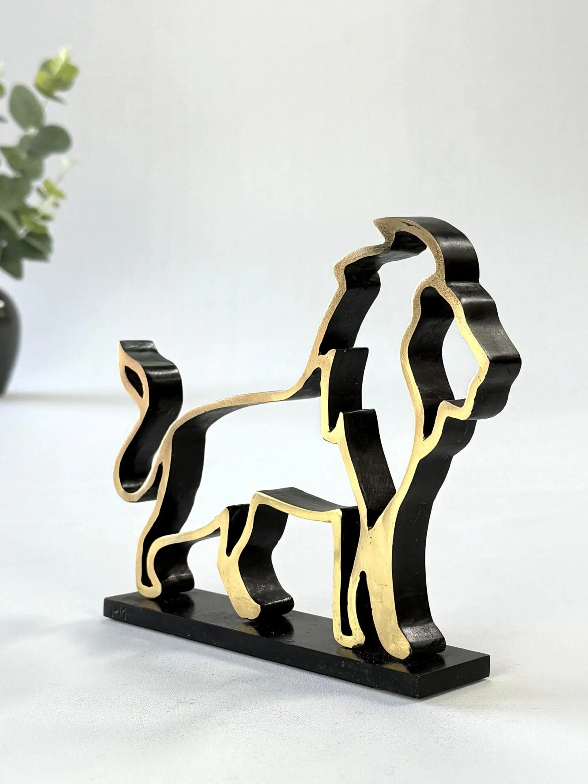 Løve - bronzeskulptur af løve (mod og styrke)