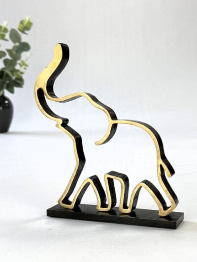 ELEFANT I KONTUR